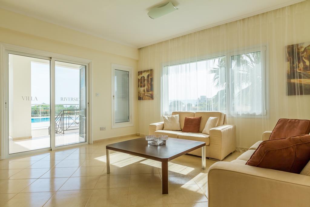 Villa Riverside Polis Kültér fotó